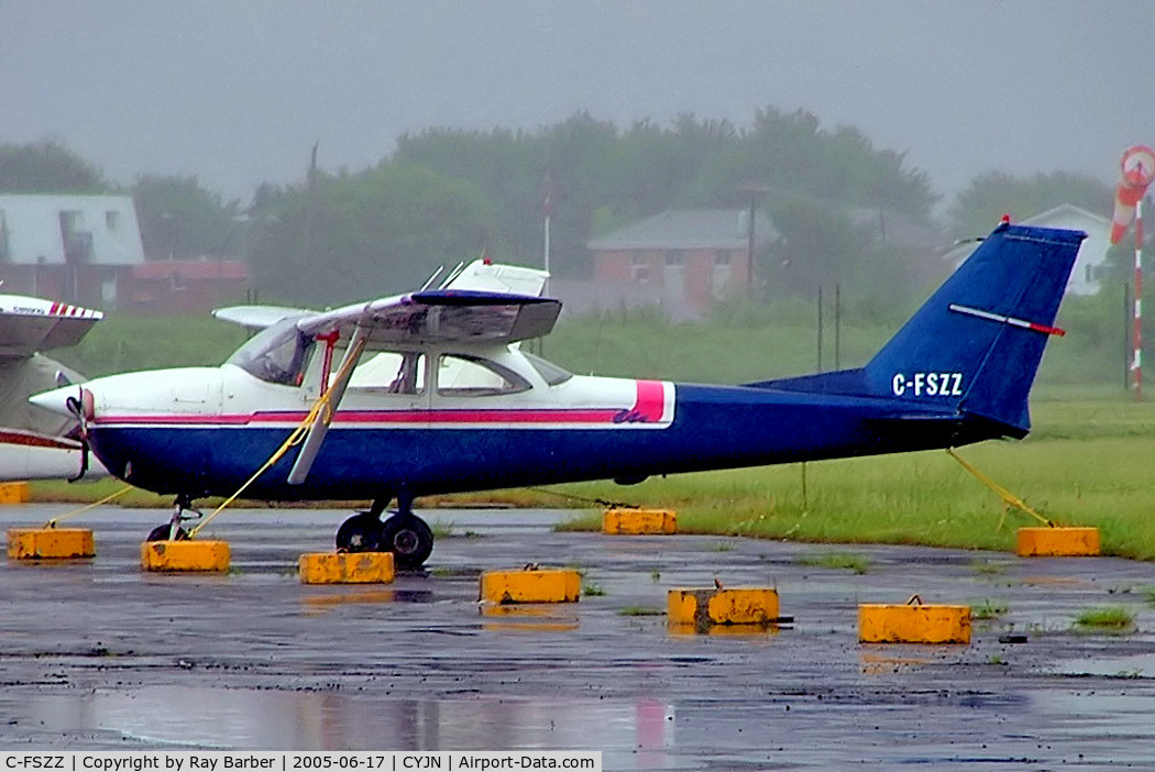 C-FSZZ, 1965 Cessna 172G C/N 17254066, Cessna 172G Skyhawk [172-54066] St. Jean~C 17/06/2005