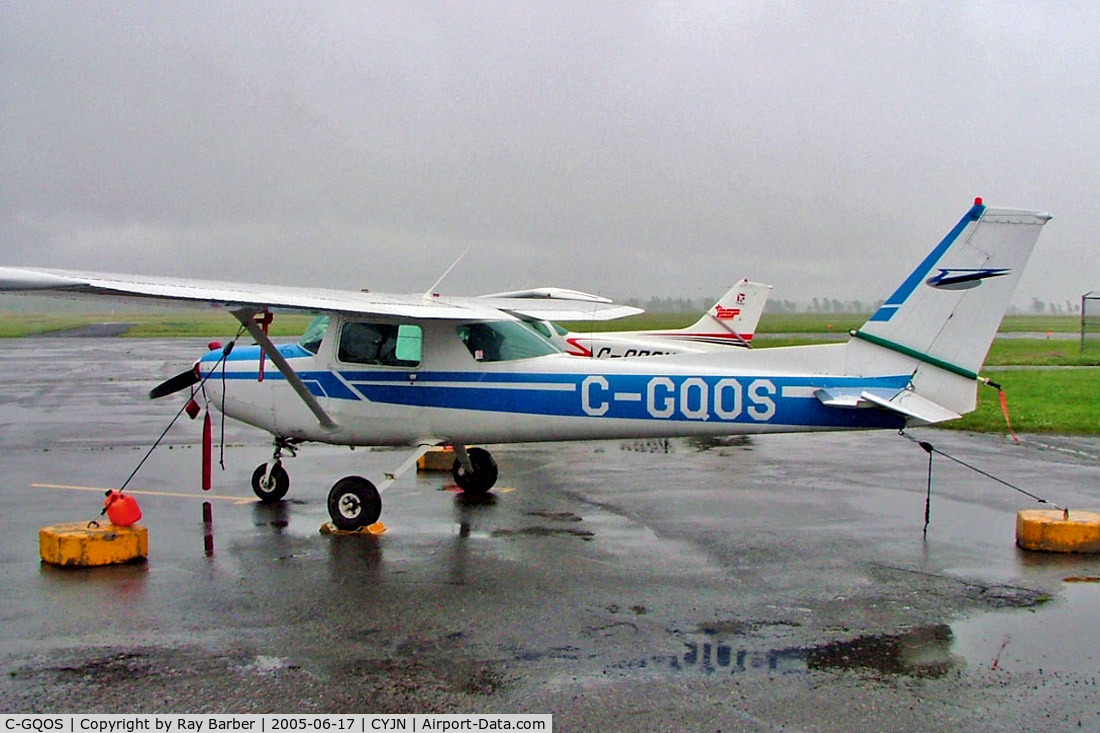 C-GQOS, 1979 Cessna 152 C/N 15283573, Cessna 152 [152-83573] St. Jean~C 17/06/2005