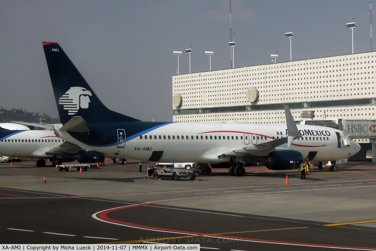 XA-AMJ, 2012 Boeing 737-852 C/N 36701, At Mexico City