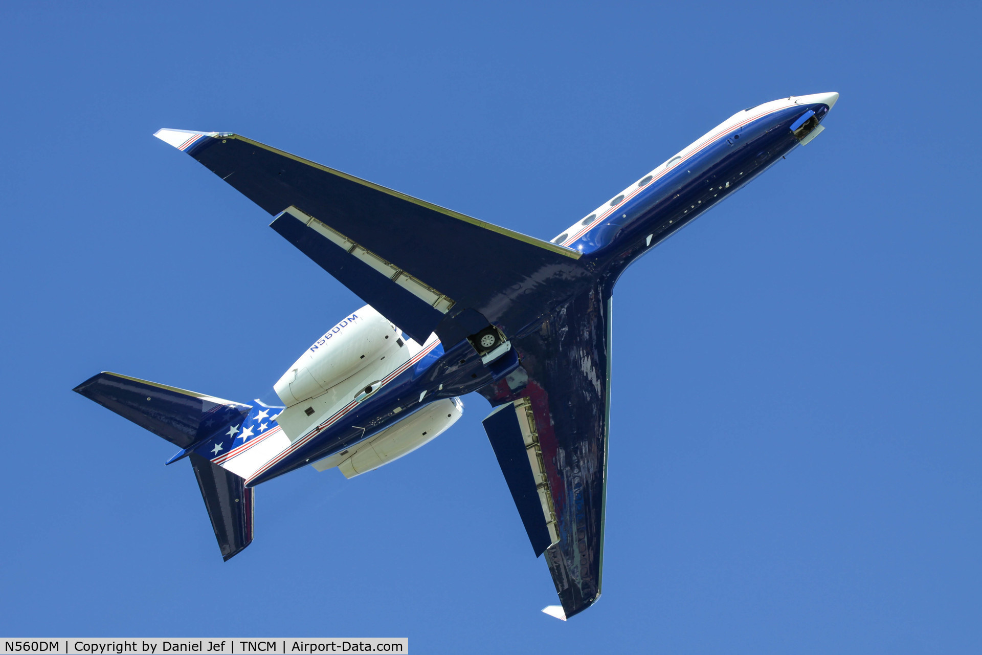 N560DM, 2004 Gulfstream Aerospace GV-SP (G550) C/N 5045, N560DM