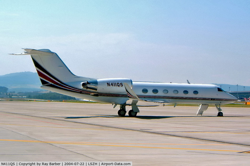 N411QS, 1997 Gulfstream Aerospace G-IV C/N 1311, Gulfstream G4SP [1311] (NetJets International) Zurich~HB 22/07/2004