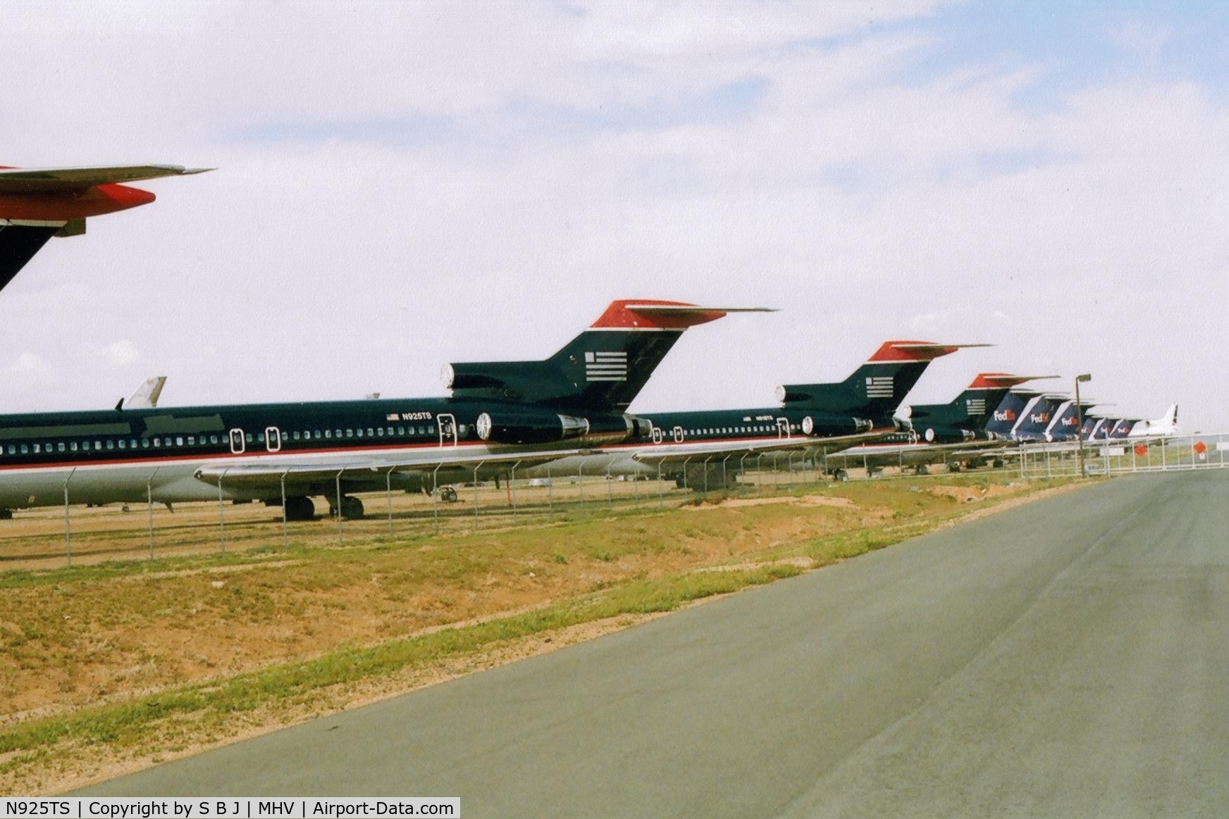 N925TS, 1976 Boeing 727-227 C/N 21244, 5TS and friends at Mojave,Ca.