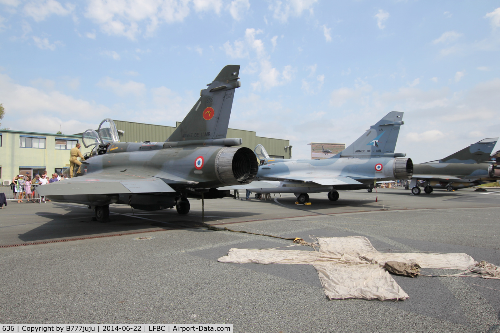 636, Dassault Mirage 2000D C/N 439, on display during Cazaux Open Base 2014, with Drag chute deployed