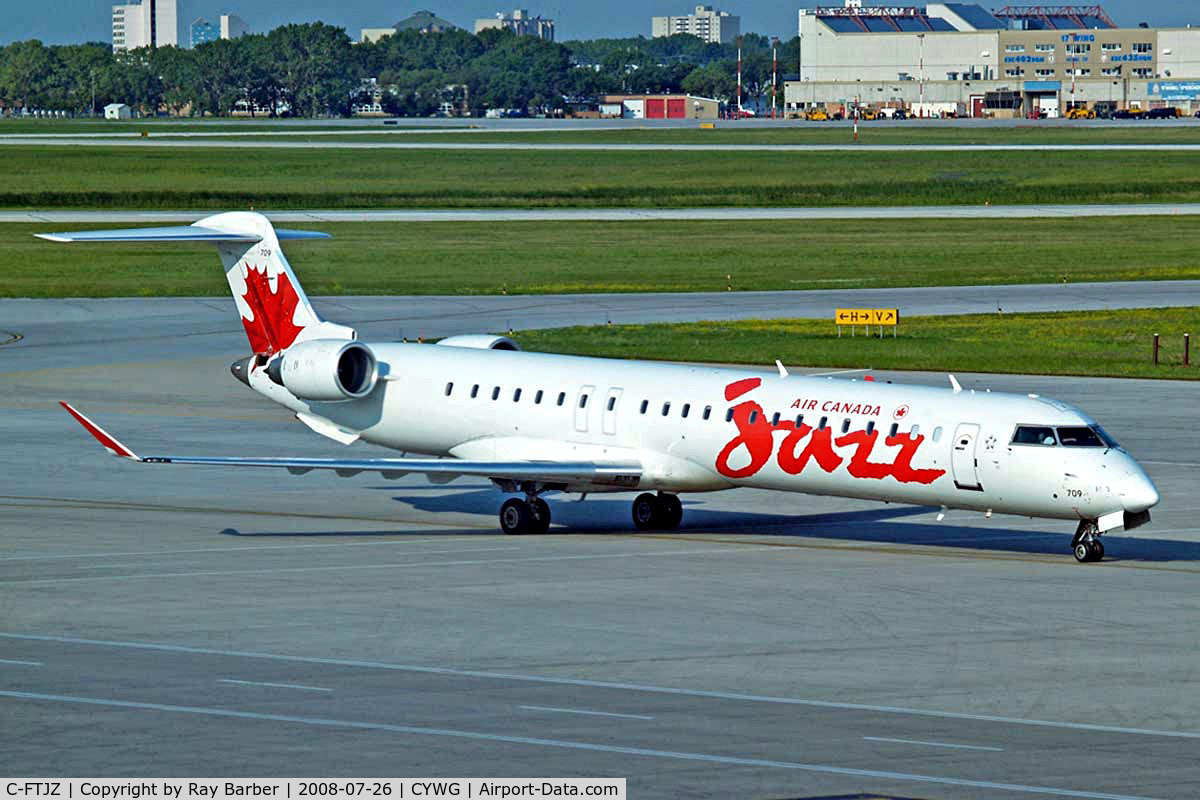 C-FTJZ, 2005 Canadair CRJ-705ER (CL-600-2D15) Regional Jet C/N 15047, Canadair CRJ-705 [15047] (Air Canada Jazz) Winnipeg-International~C 26/07/2008