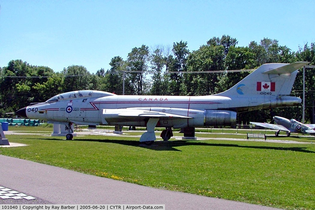 101040, 1957 McDonnell CF-101B Voodoo C/N 551, McDonnell CF-101B Voodoo [551] (Royal Canadian Air Force)Trenton~C 20/06/2005