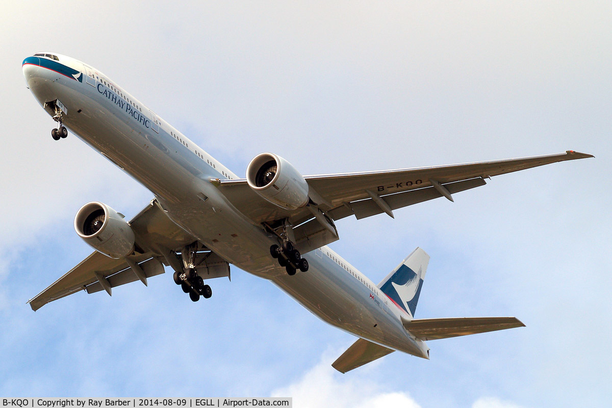 B-KQO, 2014 Boeing 777-367/ER C/N 41757, Boeing 777-367ER [41757] (Cathay Pacific Airways) Home~G 09/08/2014. On approach 27R.
