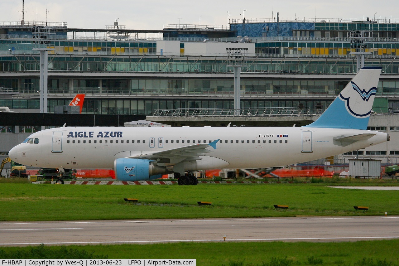F-HBAP, 2011 Airbus A320-214 C/N 4675, Airbus A320-214, Taxiing after Landing Rwy 26, Paris-Orly Airport (LFPO-ORY)