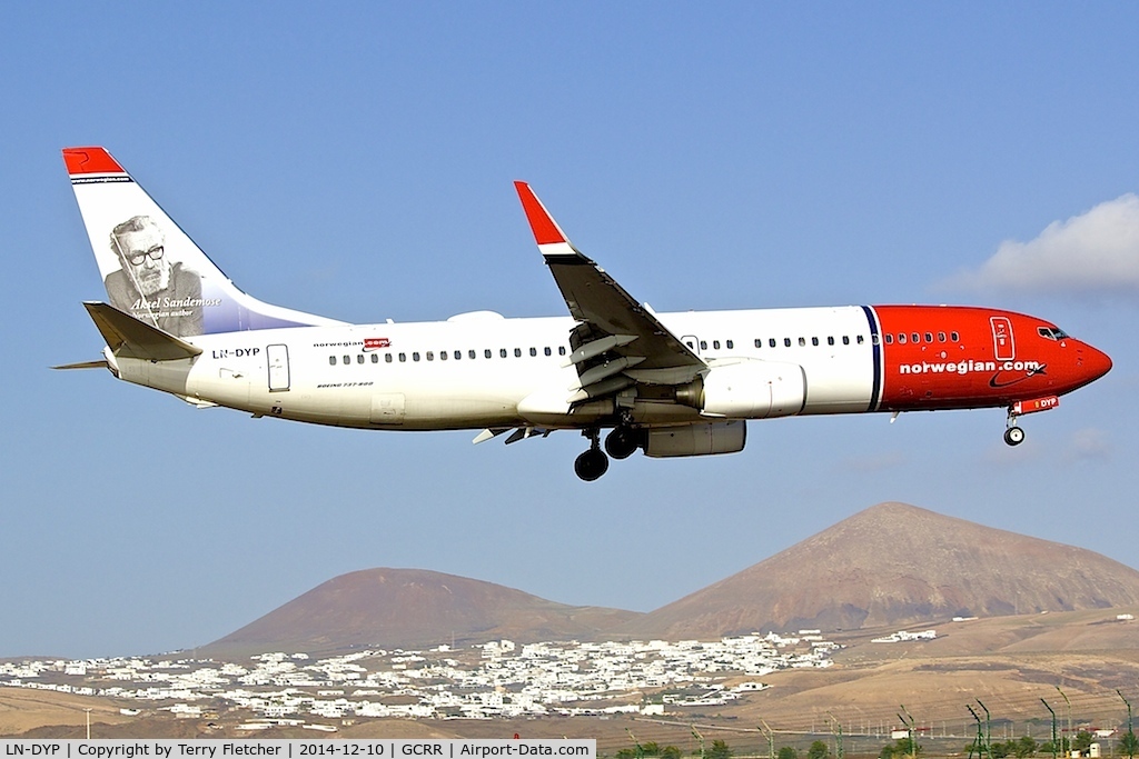 LN-DYP, 2011 Boeing 737-8JP C/N 39047, At Lanzarote Airport ( Canary Isles ) in December 2014