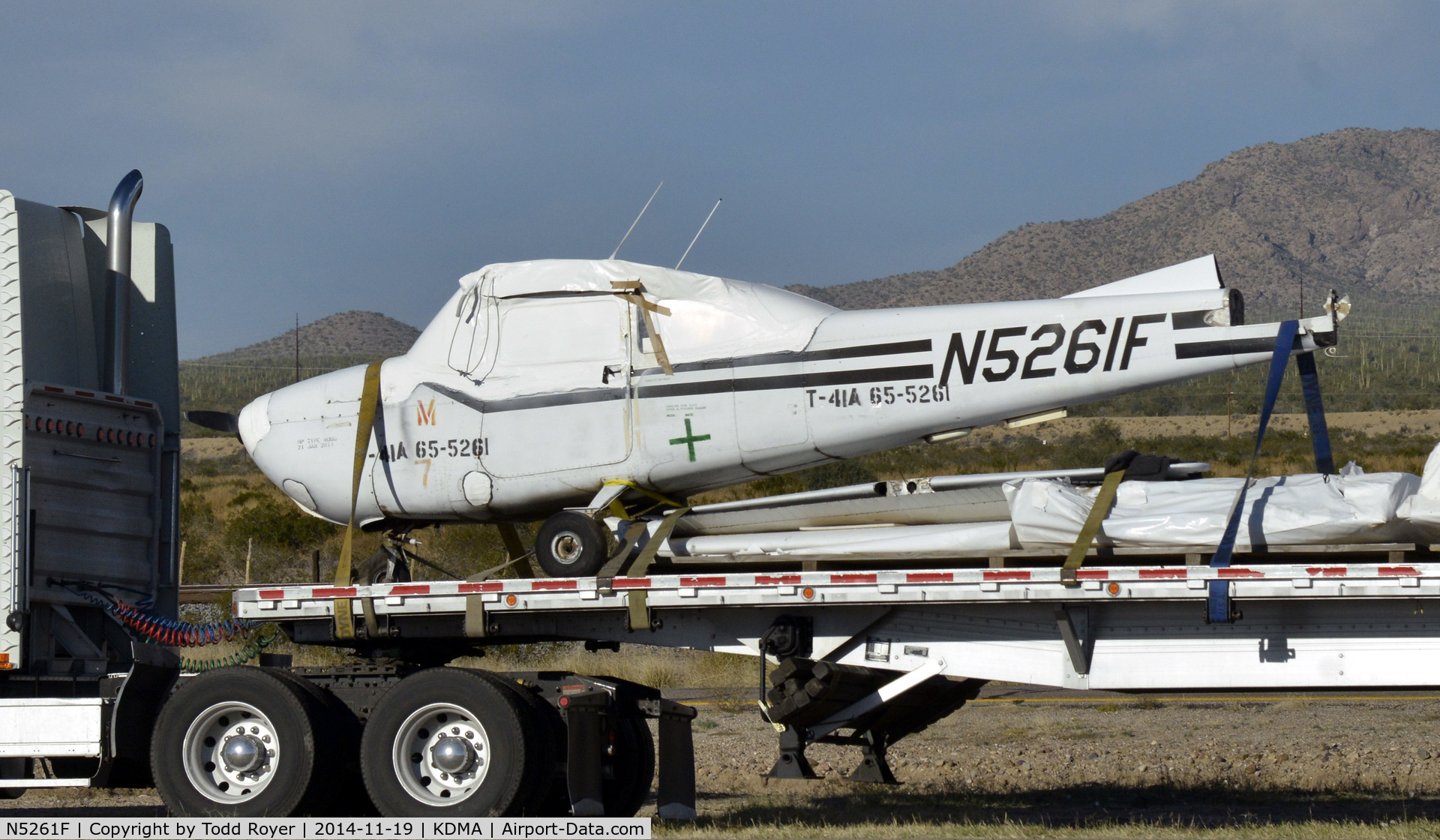 N5261F, 1965 Cessna T-41A Mescalero C/N 17253375, Leaving the 