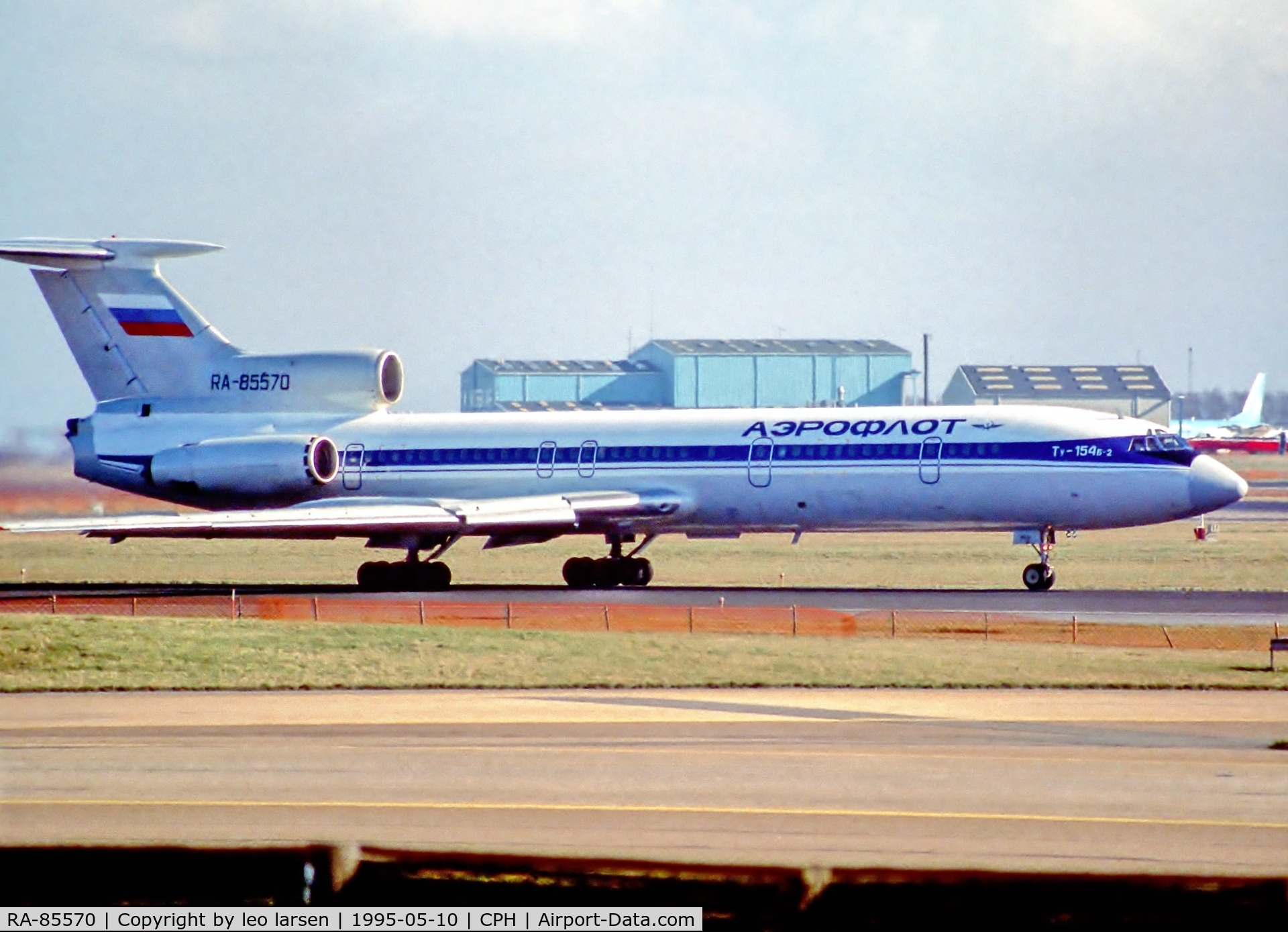 RA-85570, 1983 Tupolev Tu-154B-2 C/N 83A570, Copenhagen 10.3.95