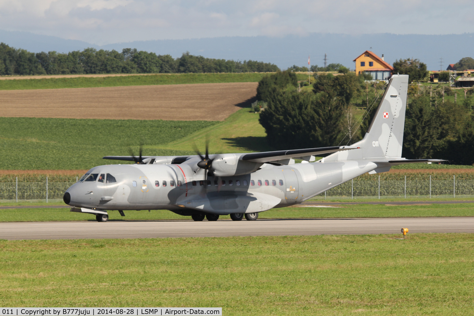 011, 2003 CASA C-295M C/N S-009, with new peint at AIR14