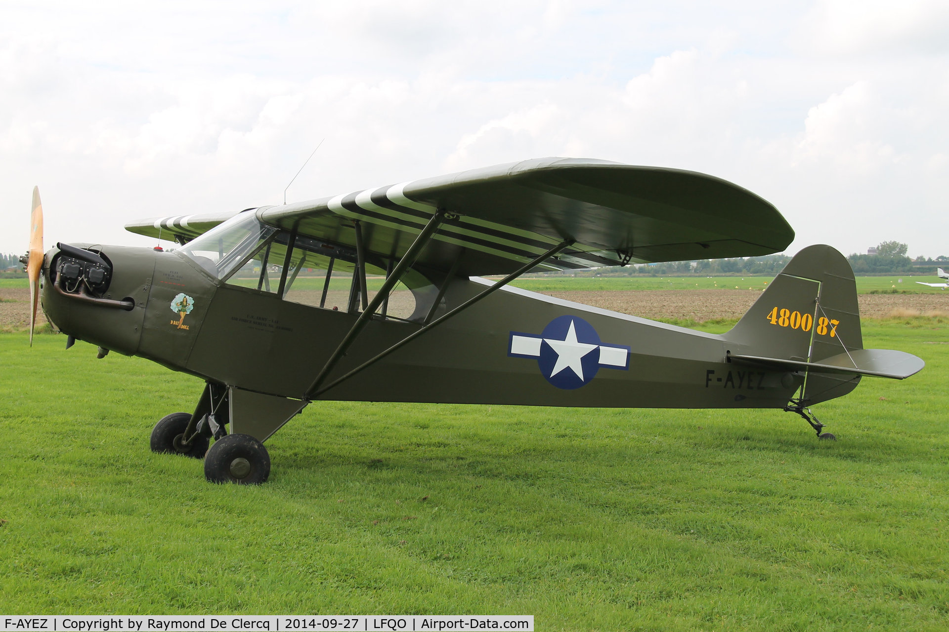 F-AYEZ, 1944 Piper L-4J Grasshopper (J3C-65D) C/N 12383, Fly-in 2014