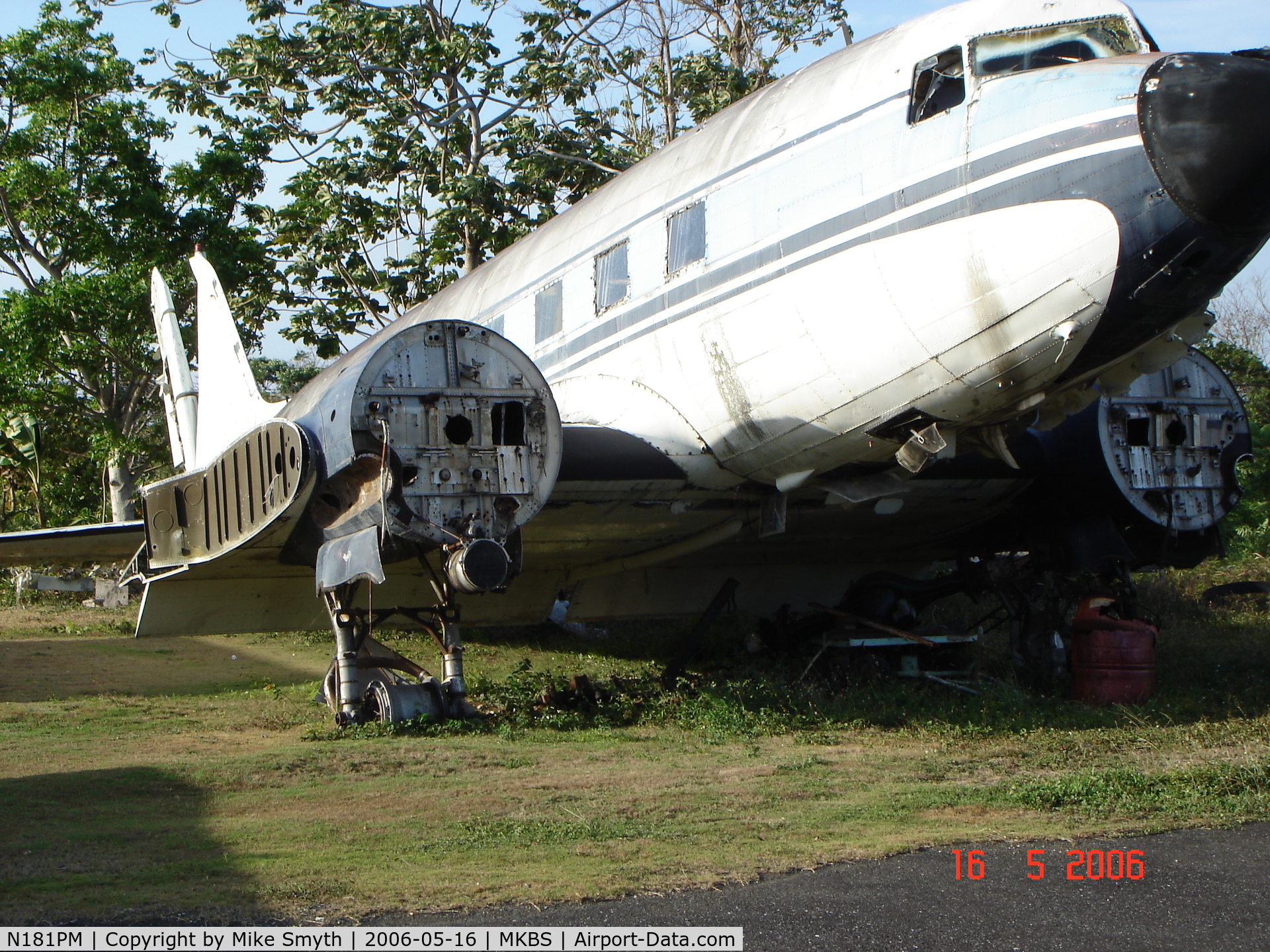 N181PM, 1940 Douglas DC3A C/N 2191, Restoration anybody?