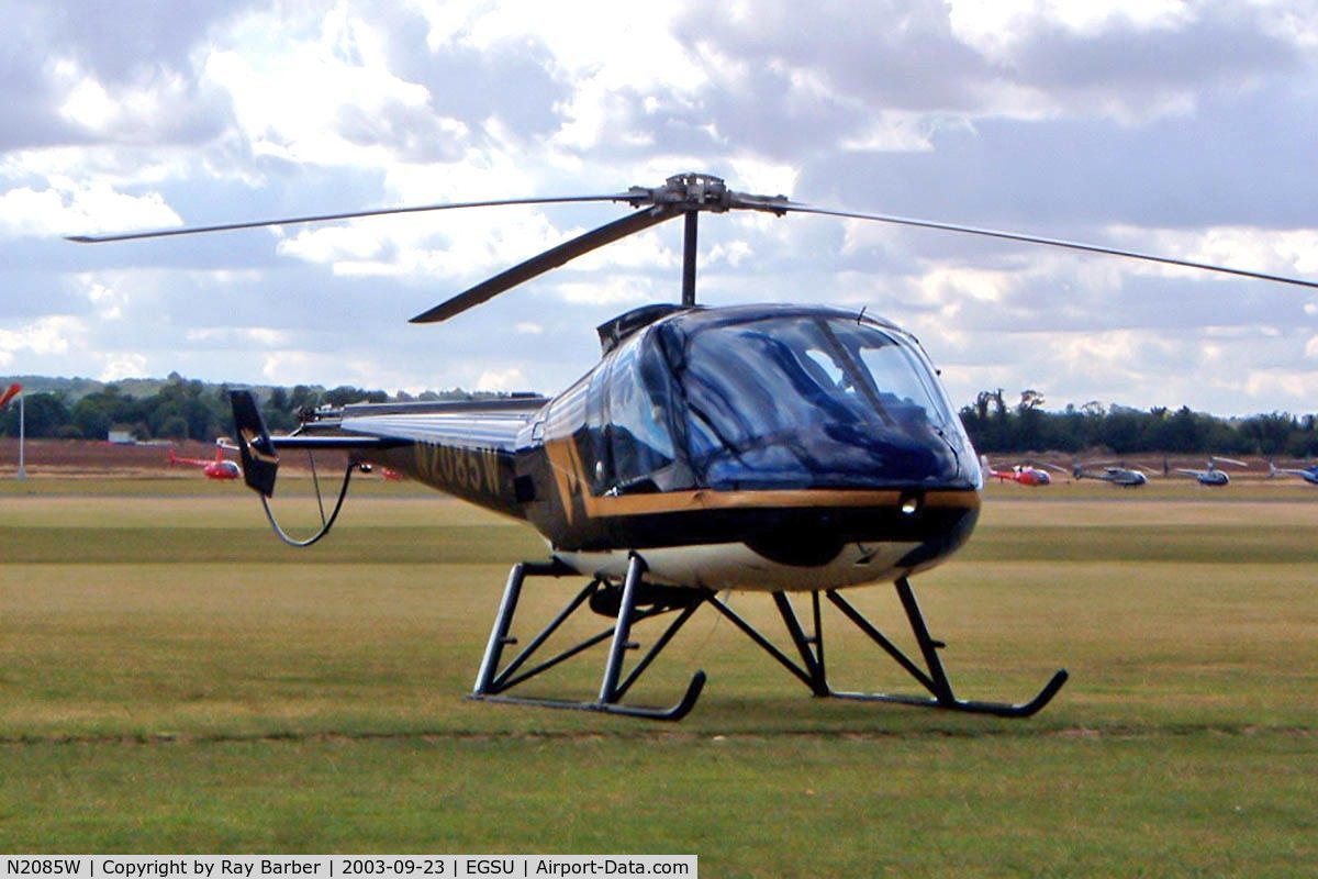 N2085W, 1997 Enstrom 480 C/N 5024, Enstrom 480 [5024] Duxford~G 23/09/2003