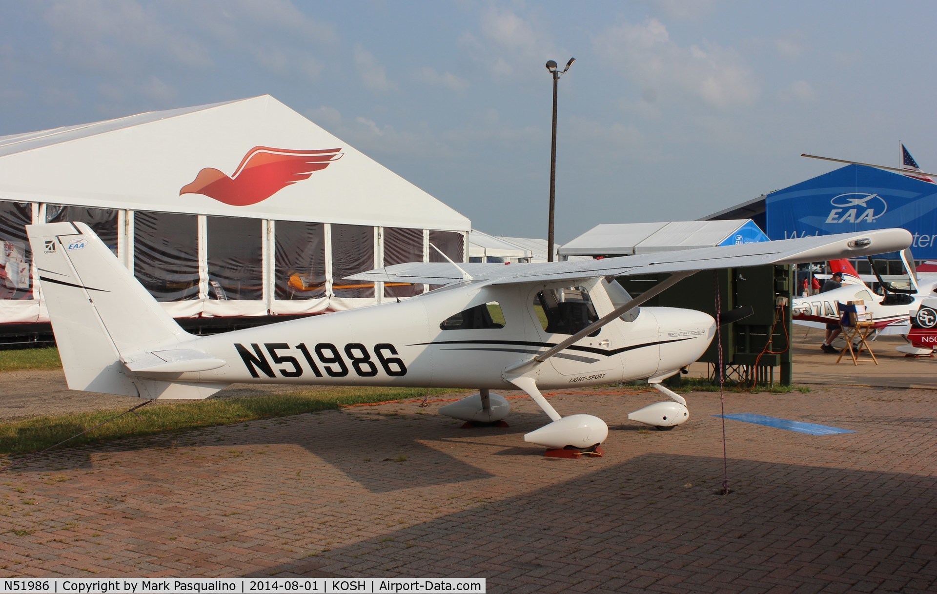 N51986, Cessna 162 Skycatcher C/N 16200004, Cessna 162