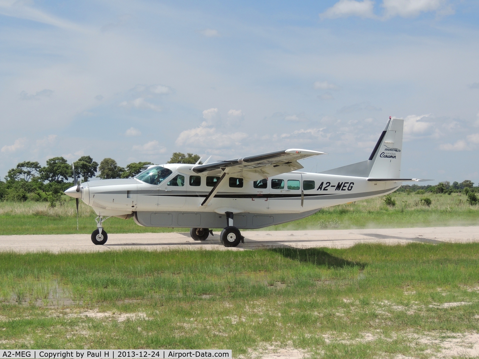 A2-MEG, 2002 Cessna 208B Grand Caravan C/N 208B0944, In the african bush, Botswana