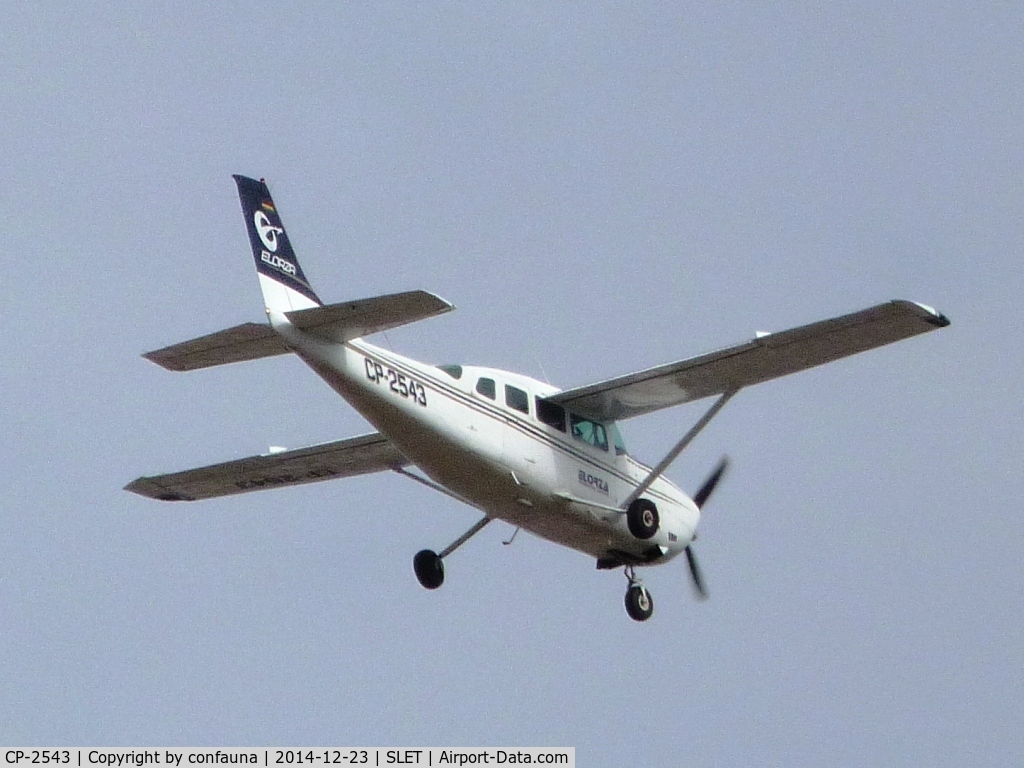 CP-2543, Cessna 207A Stationair 8 C/N 20700593, Air taxi 'Elorza' arriving to El Trompillo
