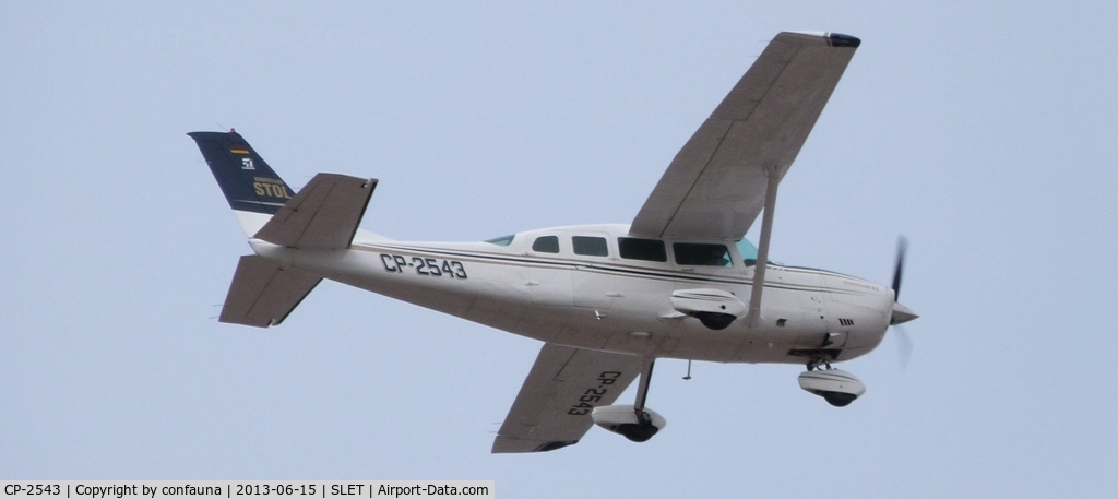 CP-2543, Cessna 207A Stationair 8 C/N 20700593, Leaving El Trompillo