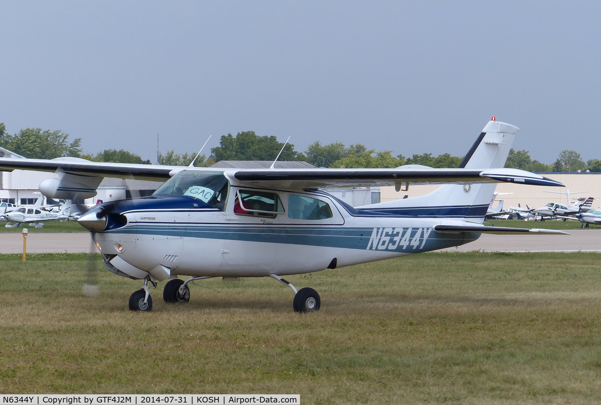 N6344Y, 1981 Cessna T210N Turbo Centurion C/N 21064344, N6344Y  at Oshkosh 31.7.14
