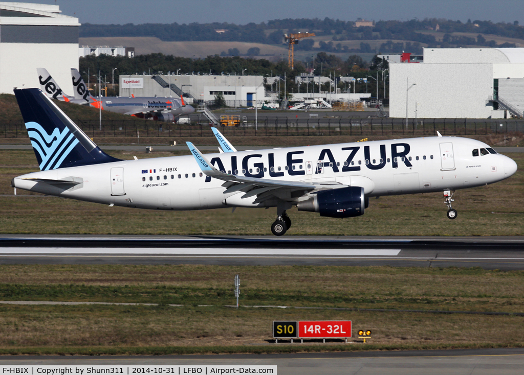 F-HBIX, 2014 Airbus A320-214 C/N 6012, Landing rwy 14R