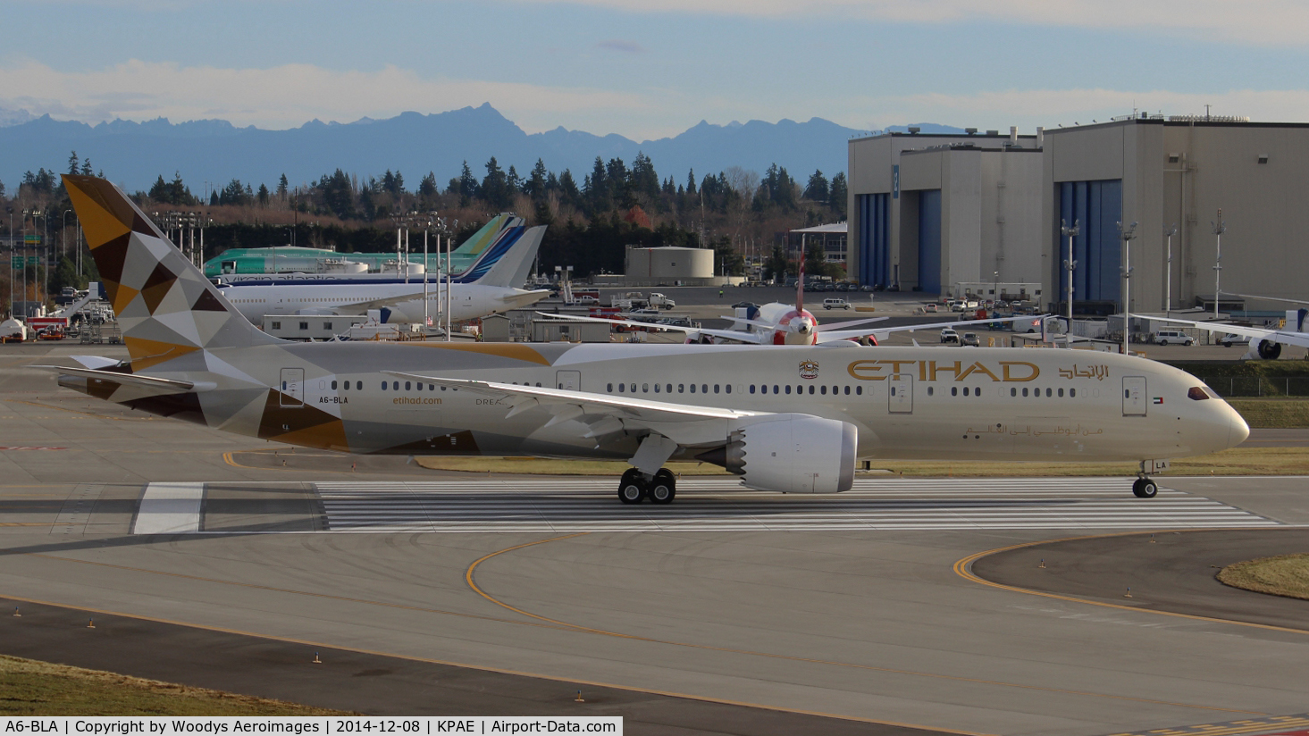 A6-BLA, 2014 Boeing 787-9 Dreamliner Dreamliner C/N 39646, Departing KPAE on it's first flight