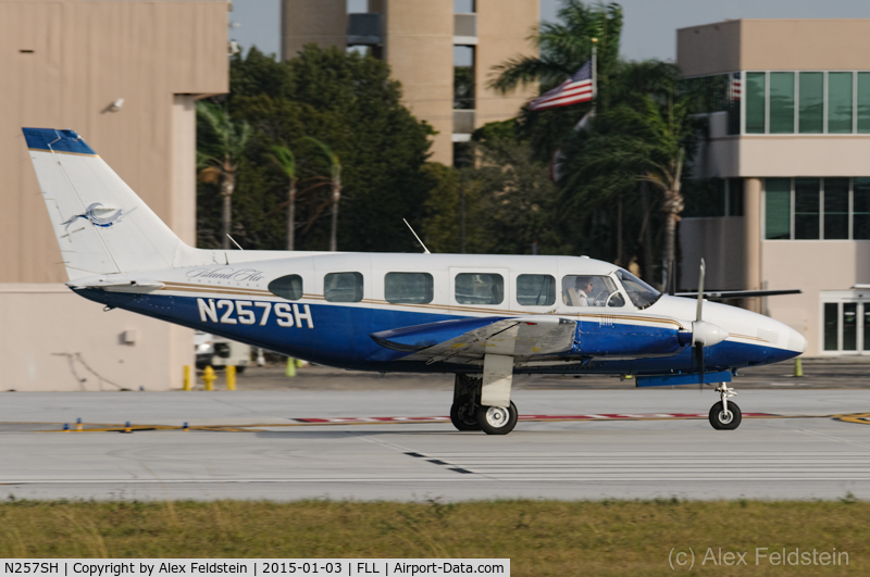 N257SH, Piper PA-31-350 Chieftain C/N 31-8052121, Ft. Lauderdale