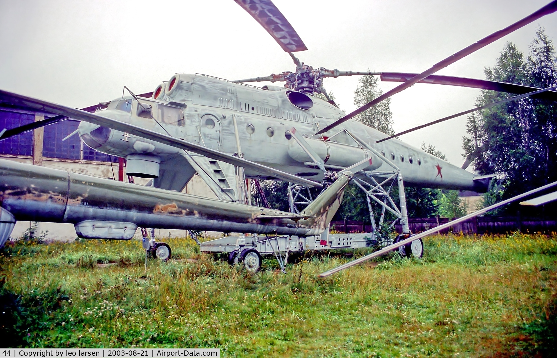 44, Mil Mi-10 Harke C/N 8680604K, Monino Moscow 21.8.03