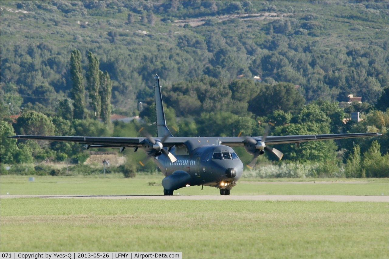 071, Airtech CN-235-200M C/N C071, Airtech CN-235-200M, Landing rwy 34, Salon de Provence Air Base 701 (LFMY) Open day 2013