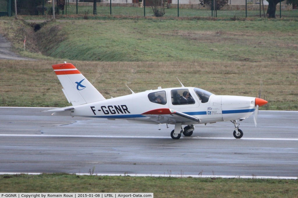 F-GGNR, 1991 Socata TB-20 C/N 1266, On the runway 21