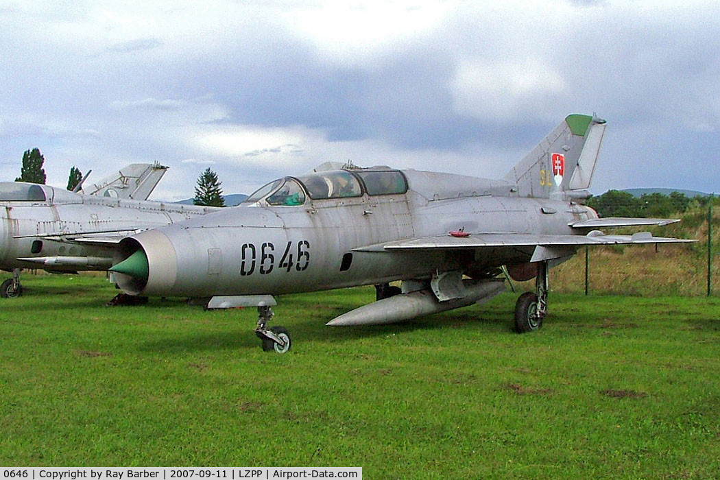 0646, Mikoyan-Gurevich MiG-21US C/N 06685146, Mikoyan-Gurevich MiG-21US Fishbed [06685146] (Slovak Air Force) Piestany~OM 11/09/2007