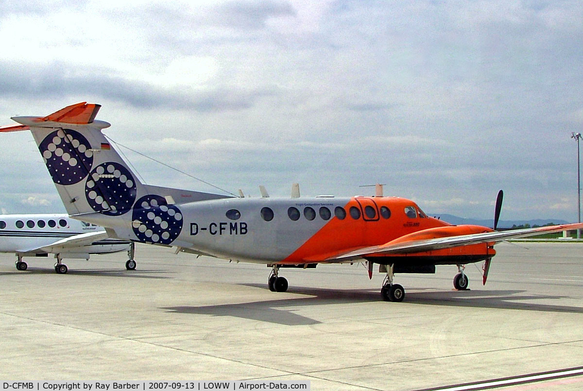 D-CFMB, 1993 Beech King Air 350 C/N FL-97, Beech 350 Super KIng Air [FL-97] Vienna-Schwechat~OE 13/09/2007