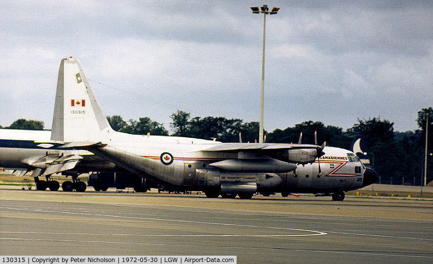 130315, 1965 Lockheed CC-130E Hercules C/N 382-4070, CC-130E Hercules of 436 Squadron Royal Canadian Air Force seen at Gatwick in May 1972.