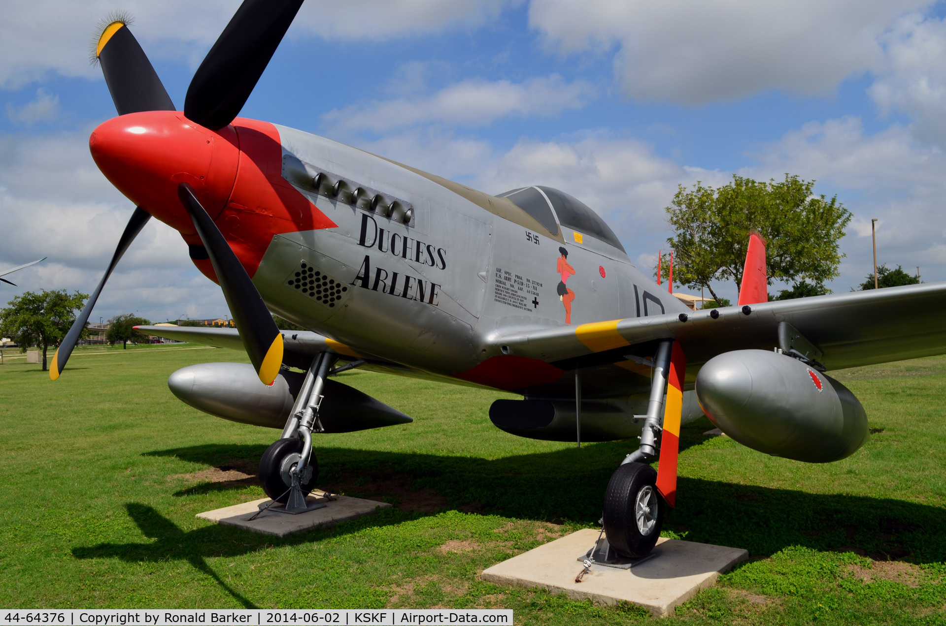 44-64376, North American P-51H Mustang C/N 126-37802, Shown as 44-15648