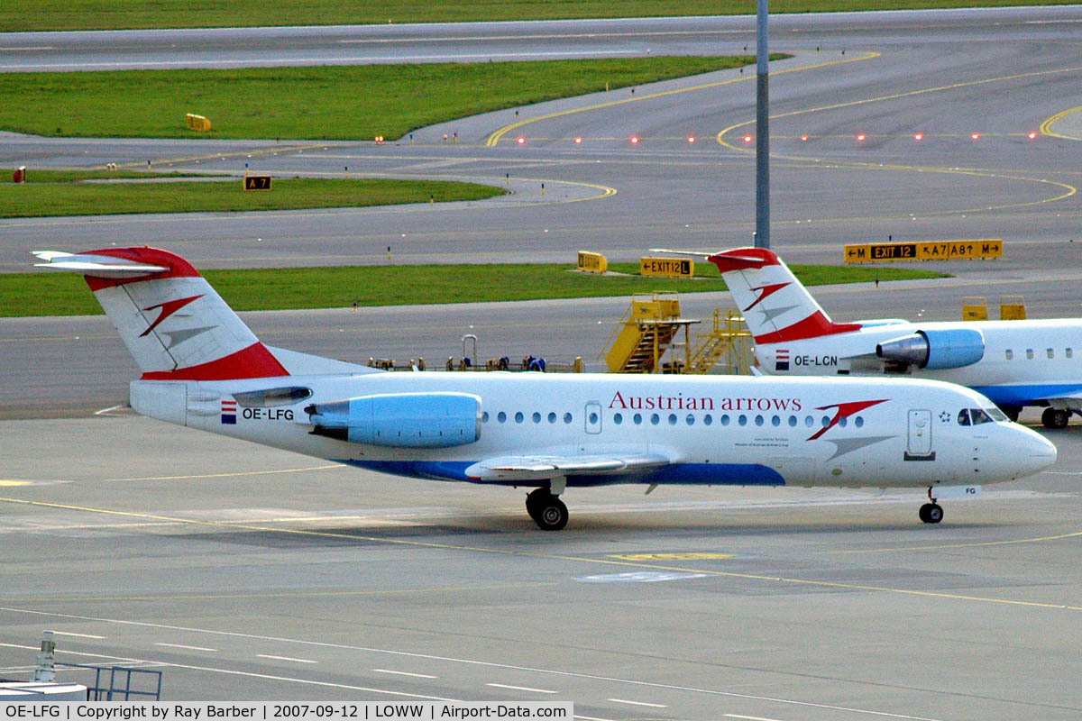 OE-LFG, 1995 Fokker 70 (F-28-0070) C/N 11549, Fokker F-70 [11549] (Austrian Arrows) Vienna-Schwechat~OE 12/09/2007