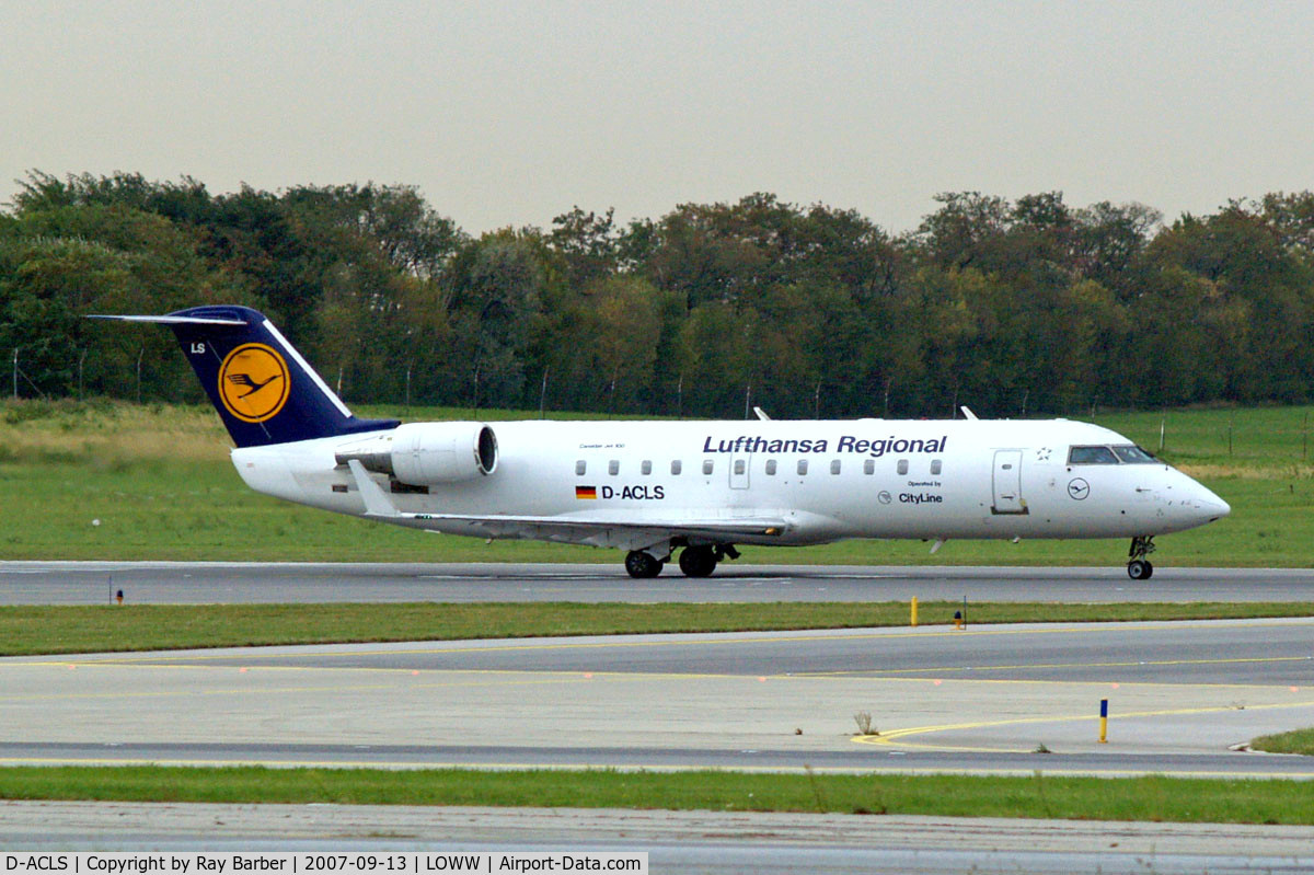 D-ACLS, 1995 Canadair CRJ-100LR (CL-600-2B19) C/N 7090, Canadair CRJ-100LR [7090] (Lufthansa Regional) Vienna-Schwechat~OE 13/09/2007