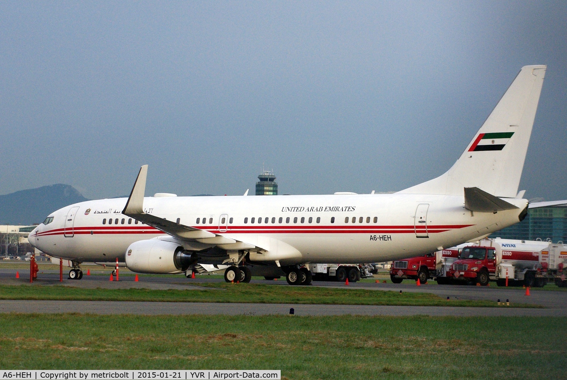 A6-HEH, 2004 Boeing 737-8AJ BBJ2 C/N 32825, At YVR