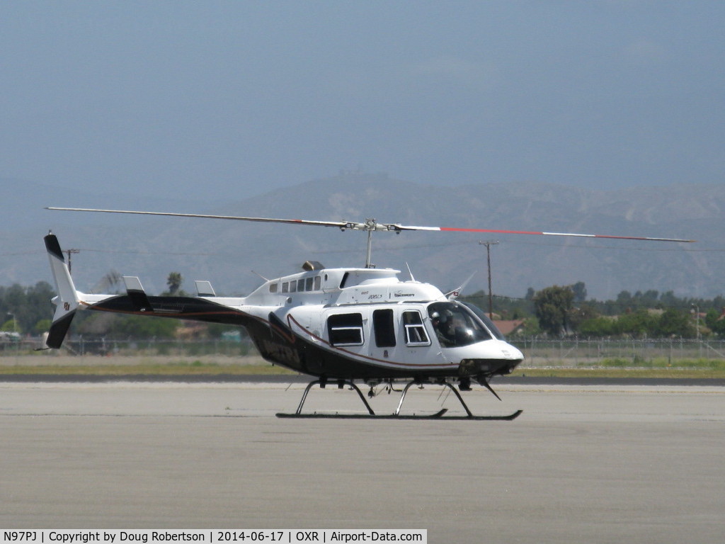 N97PJ, Bell 206L-3 LongRanger III C/N 51114, Bell 206L-3 LongRanger III, one Allison 250-C30P Turboshaft 650 shp, warmup on ramp