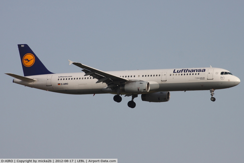 D-AIRO, 1995 Airbus A321-131 C/N 0563, Landing