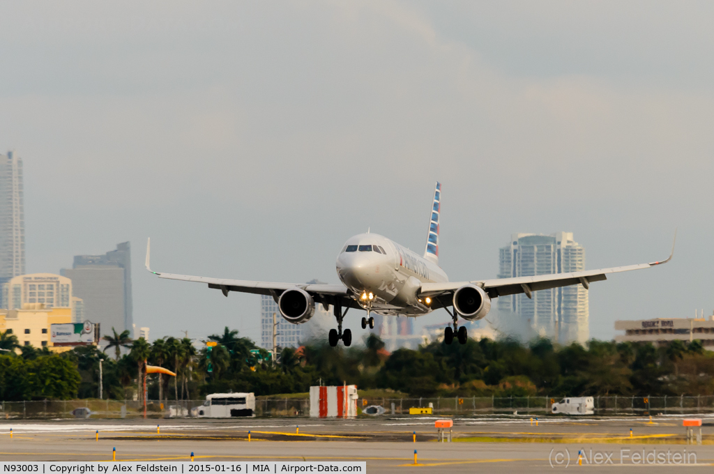 N93003, 2013 Airbus A319-115 C/N 5704, Miami