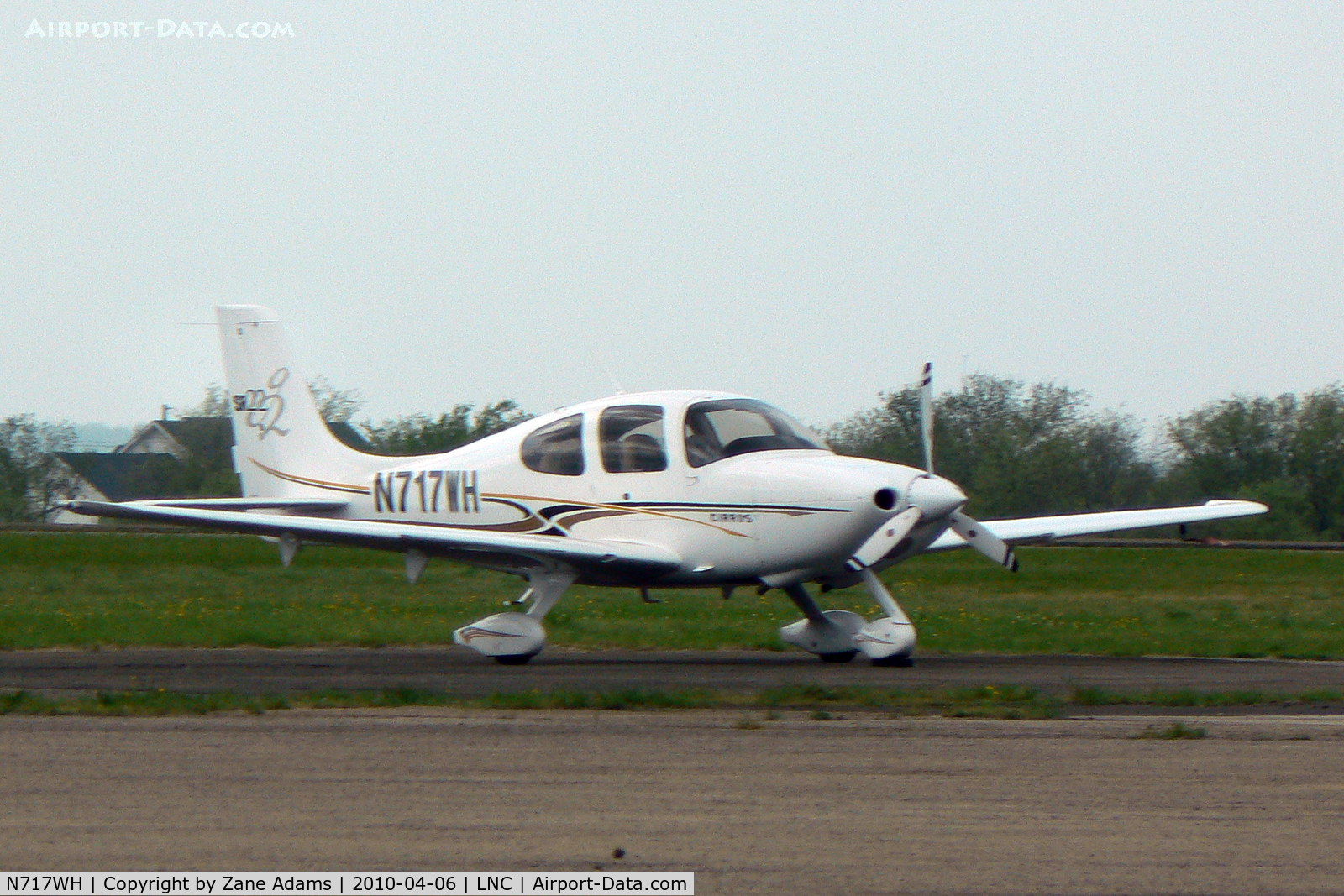 N717WH, 2004 Cirrus SR22 C/N 1201, Lancaster, TX