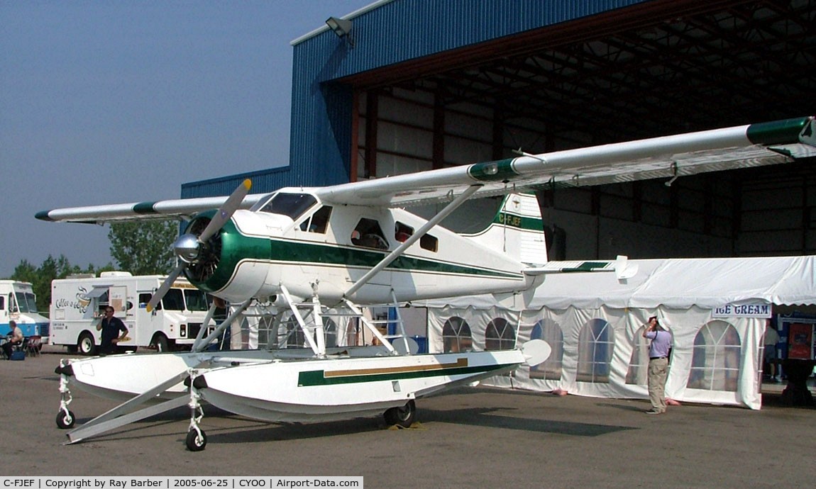 C-FJEF, 1957 De Havilland Canada DHC-2 Beaver Mk.1 C/N 1060, De Havilland Canada DHC-2 Beaver Mk.1 [1060] Oshawa~C 25/06/2005