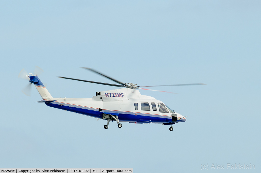N725MF, 2002 Sikorsky S-76C C/N 760532, Ft. Lauderdale