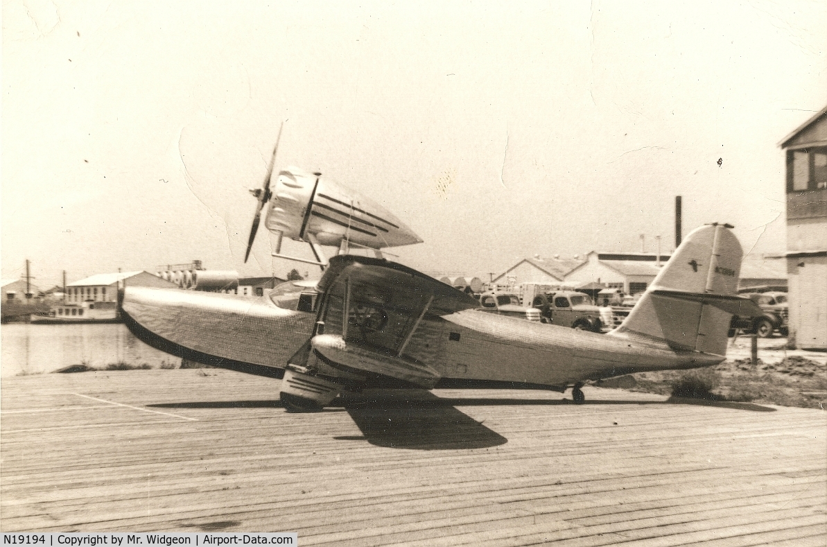 N19194, 1939 Fleetwings SEABIRD C/N F-505, Company Seaplane Base, Harvey, Louisiana