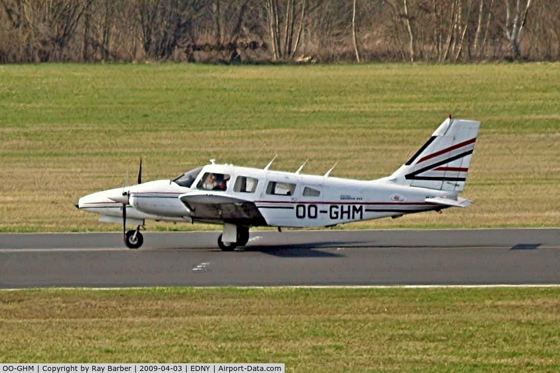 OO-GHM, Piper PA-34-220T Seneca II C/N 348133021, Piper PA-34-220T Seneca III [34-8133021] Friedrichshafen~D 03/04/2009