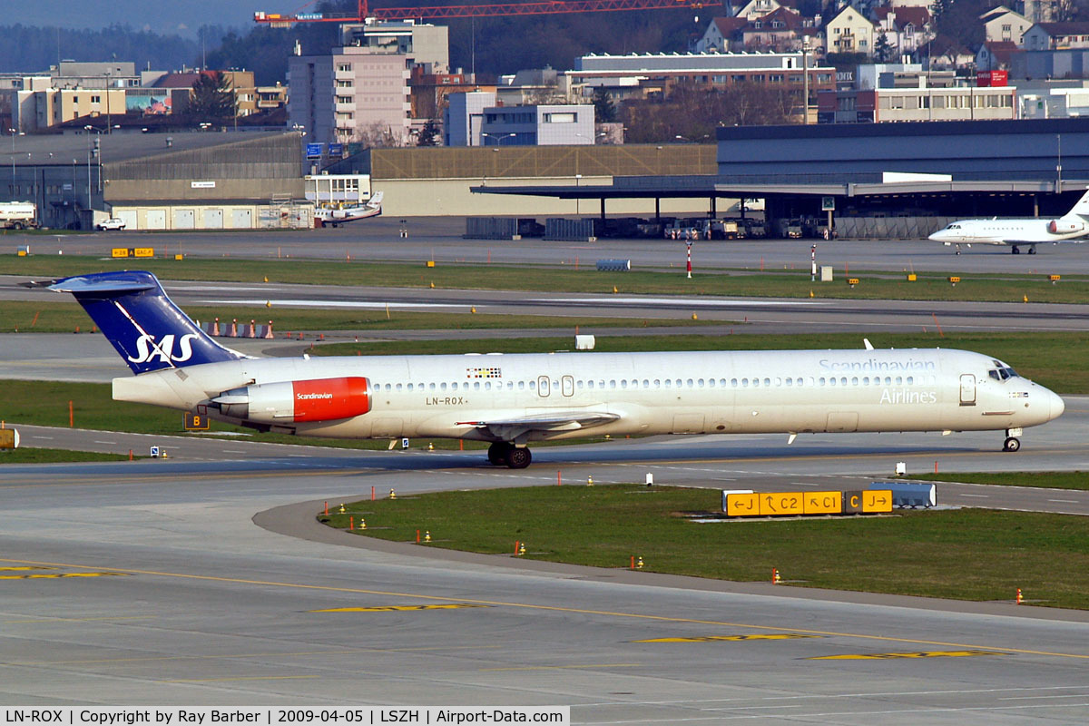 LN-ROX, 1988 McDonnell Douglas MD-82 (DC-9-82) C/N 49603, Douglas DC-9-82 [49603] (SAS Scandinavian Airlines) Zurich~HB 05/04/2009
