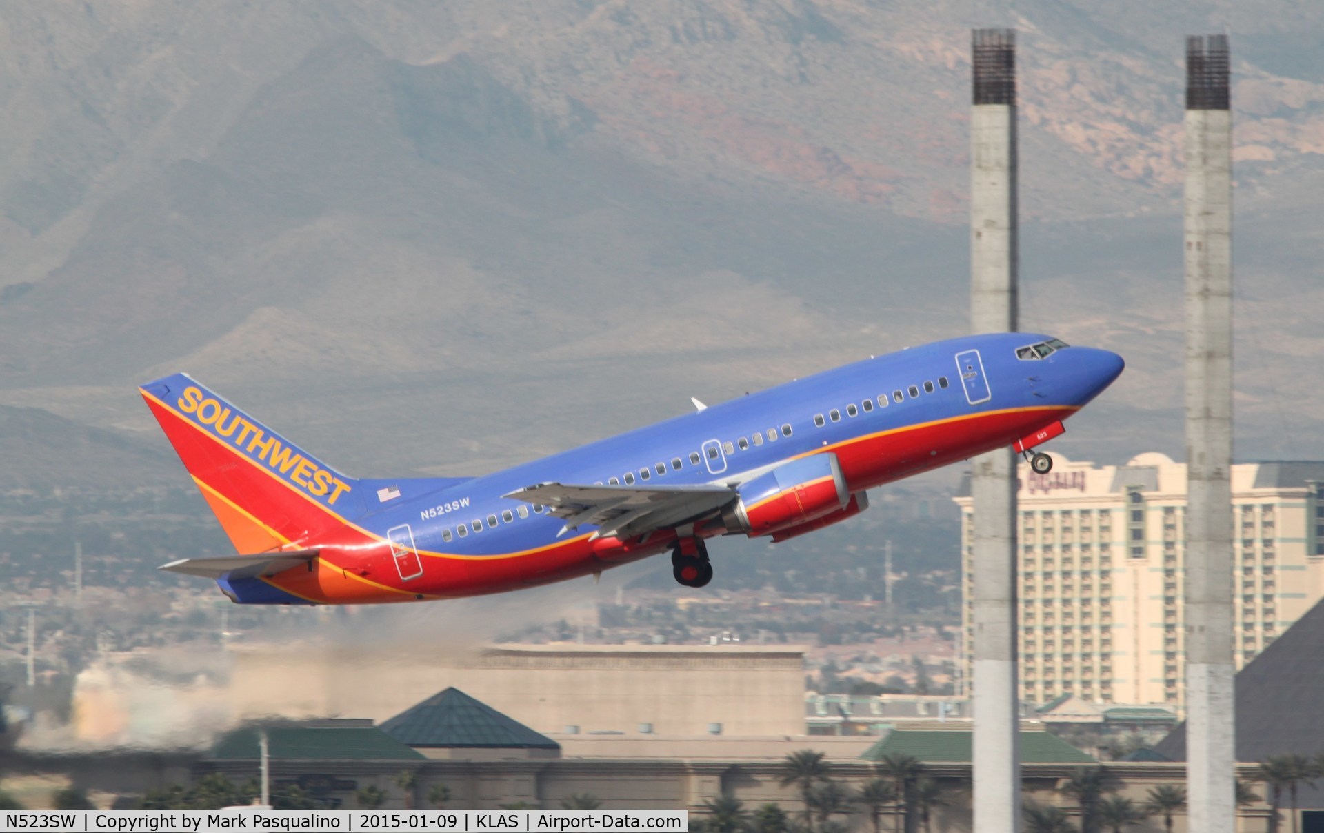 N523SW, 1992 Boeing 737-5H4 C/N 26565, Boeing 737-500