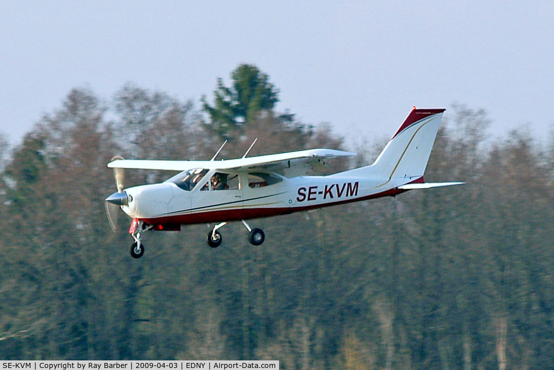 SE-KVM, Cessna F177RG C/N 0115, R/Cessna F.177RG Cardinal RG [0115] Friedrichshafen~D 03/04/2009