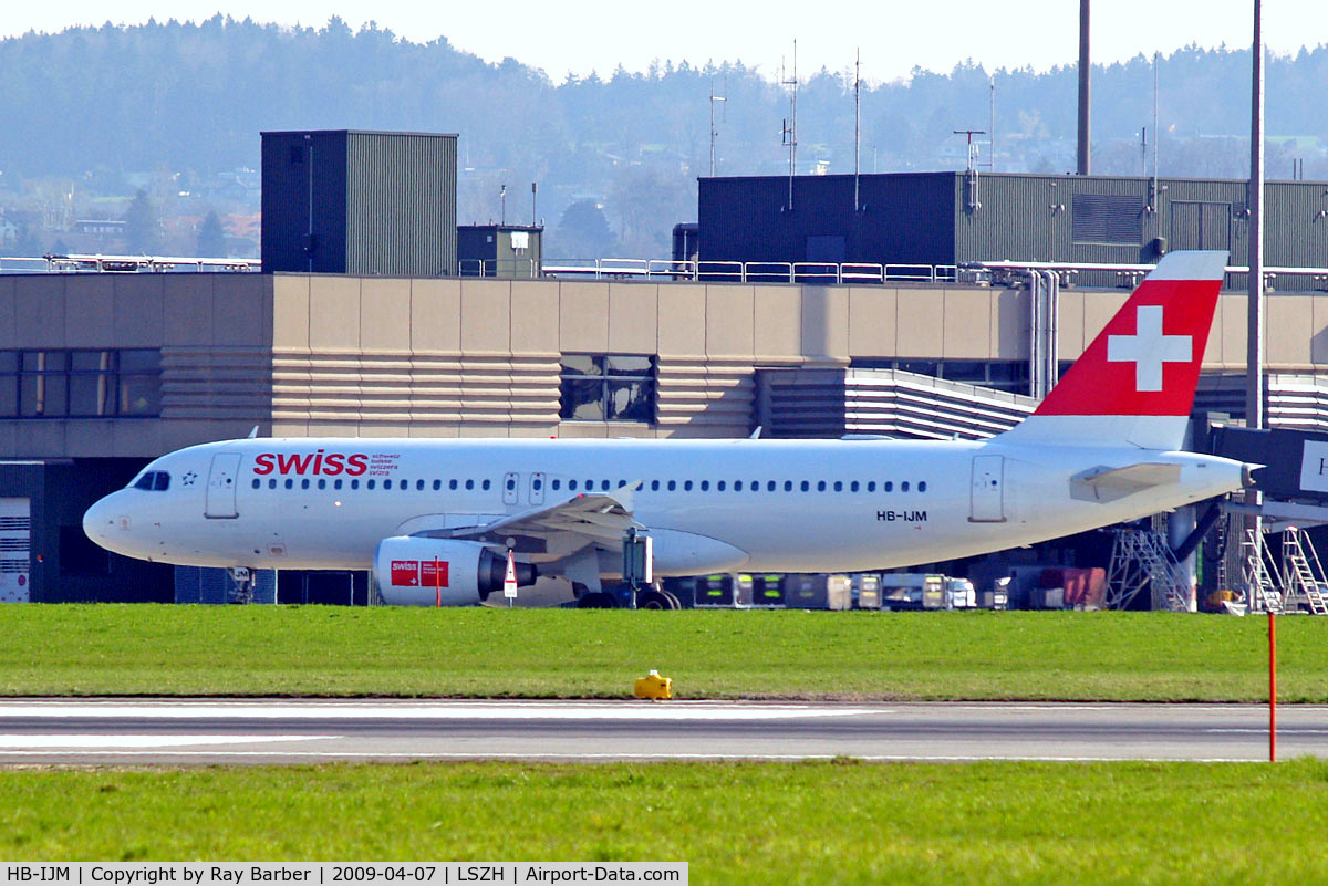 HB-IJM, 1996 Airbus A320-214 C/N 635, Airbus A320-214 [0635] (Swiss International Air Lines) Zurich~HB 07/04/2009