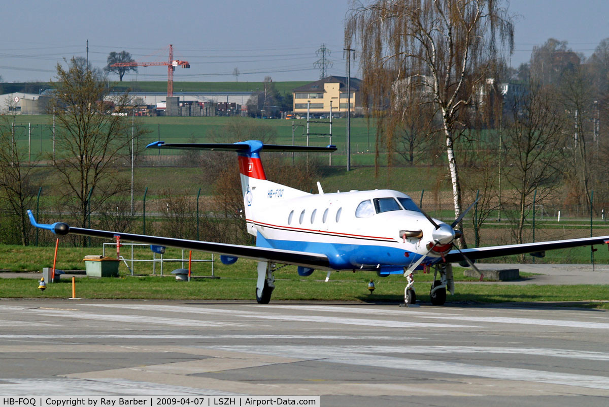 HB-FOQ, 2000 Pilatus PC-12/45 C/N 349, Pilatus PC-12/45 [349] (Pilatus) Zurich~HB 07/04/2009