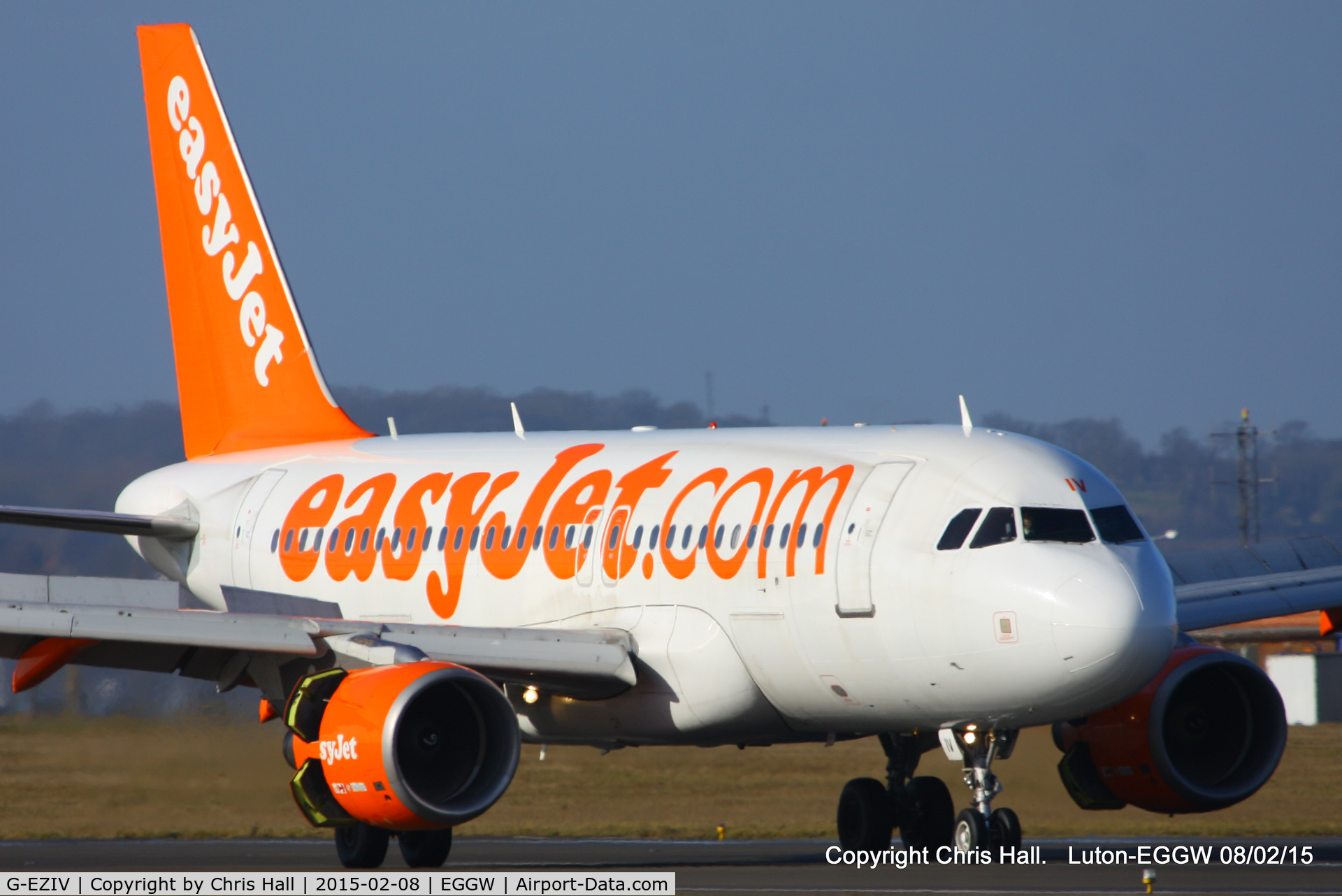 G-EZIV, 2005 Airbus A319-111 C/N 2565, easyJet